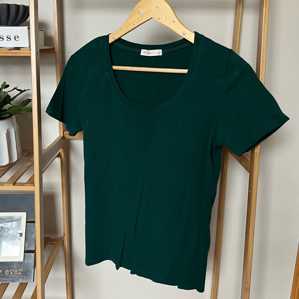 Myellement Dark Emerald Tee
